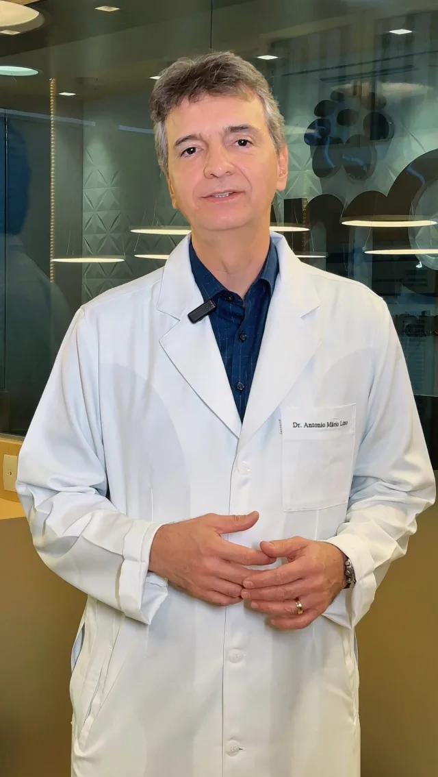 Você sabe diferenciar o que é mito e o que é verdade quando o assunto é ortopedia? 💬

No vídeo acima, o Dr. Antônio Mário Lino, Ortopedista do AMG Day Hospital, esclarece 4 dúvidas comuns e compartilha informações valiosas sobre cuidados com ossos, articulações e postura.

Aqui no AMG Day Hospital, oferecemos atendimento especializado em ortopedia, fisioterapia, clínica da dor e outras áreas voltadas à saúde dos ossos, articulações e coluna.

Agende sua consulta e cuide da sua saúde com quem entende do assunto!

📲 Central WhatsApp: (71) 99144-2600
📞 (71) 2101-6751 - Simões Filho
📞 (71) 2101-6755 - Simões Filho
📞 (71) 2101-6764 - Candeias